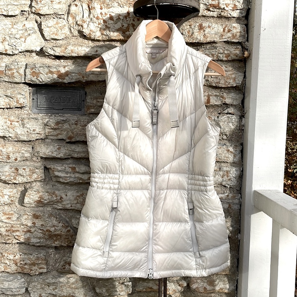 Athleta Winter White Puff Vest size S